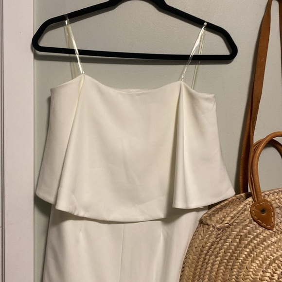 DO+BE | Strapless White/Ivory Dress - Clear straps Optional - Slit - Medium - Picture 3 of 6